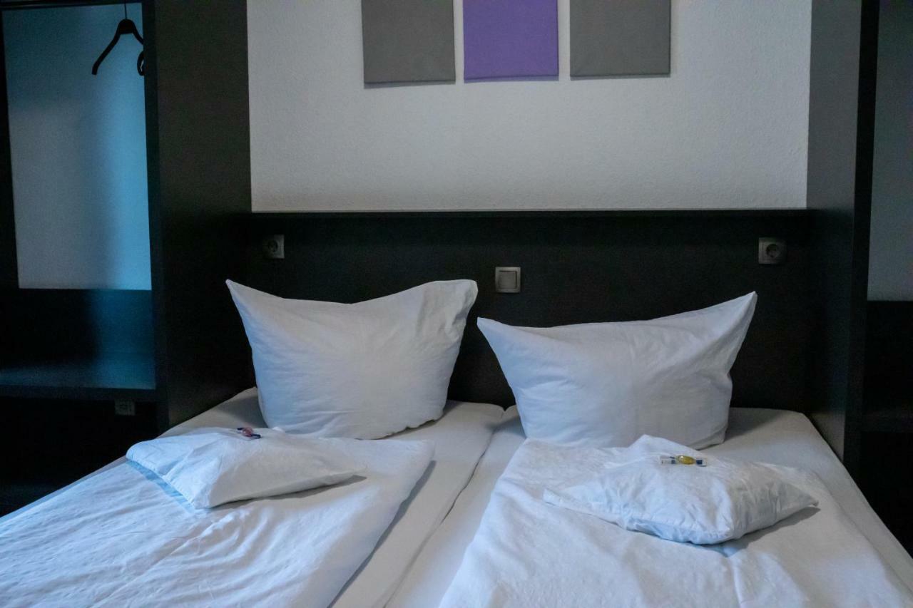 مندن Hotel Central المظهر الخارجي الصورة